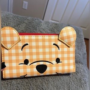 Loungefly- Winnie the Pooh wallet